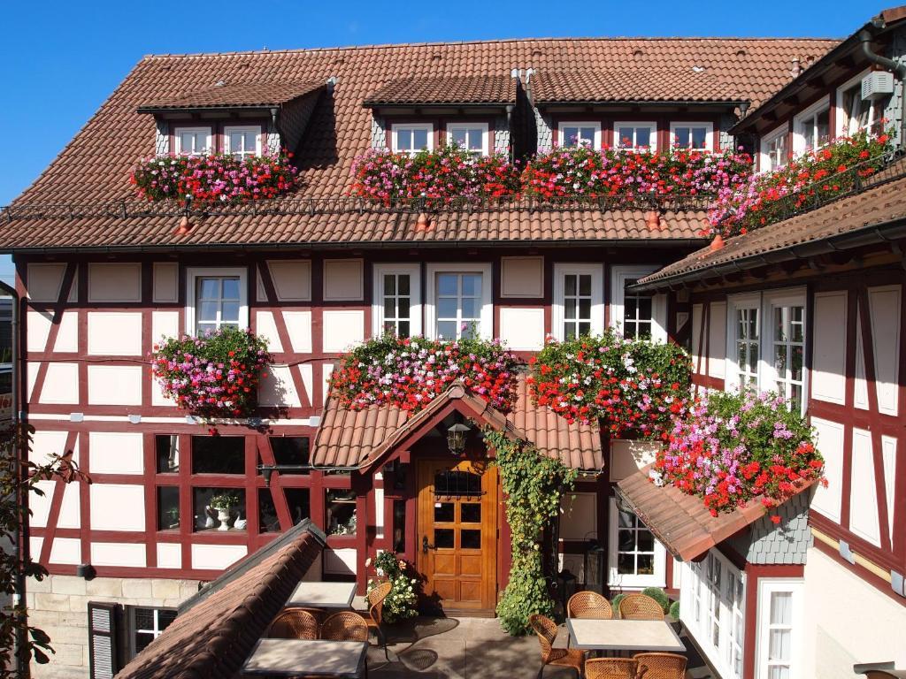Landgasthof Hotel Hess Нойенштайн Экстерьер фото