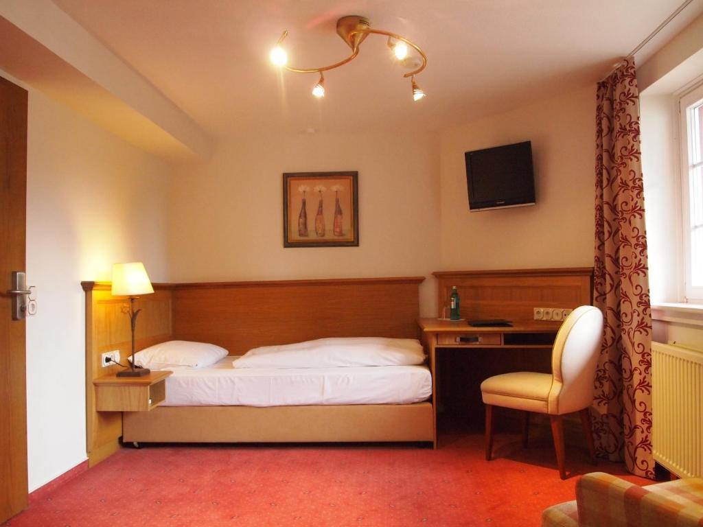 Landgasthof Hotel Hess Нойенштайн Номер фото