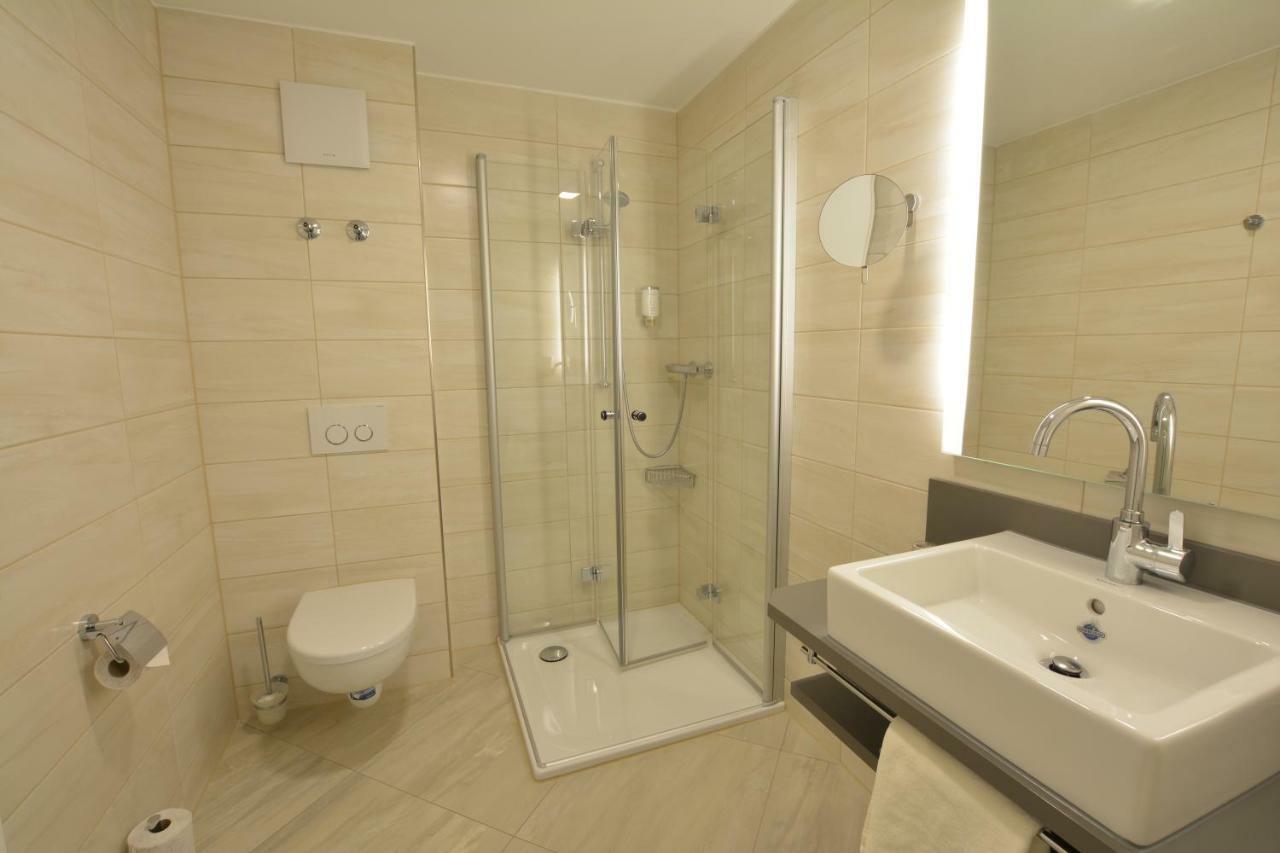 Landgasthof Hotel Hess Нойенштайн Экстерьер фото